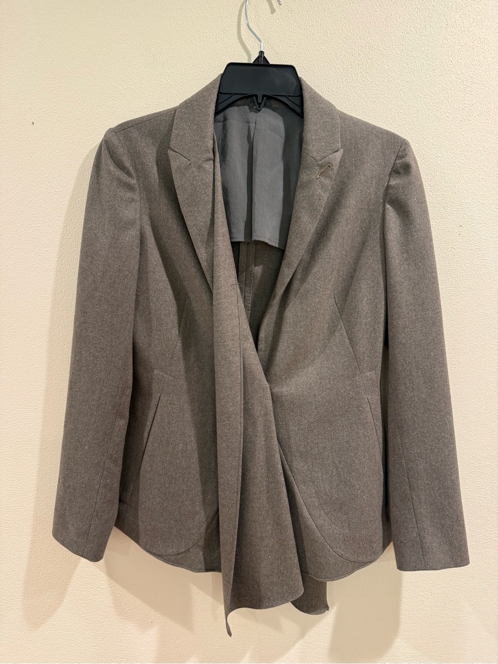 Brunello Cucinelli WOMEN'S WOOL BLAZER Jacket $2495.00 Size 42 (worn Once)